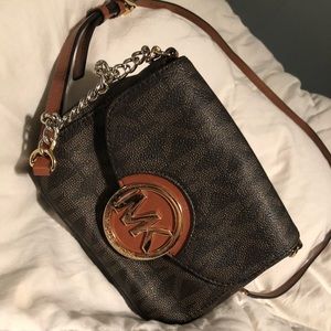 Michael Kors Authentic Crossbody